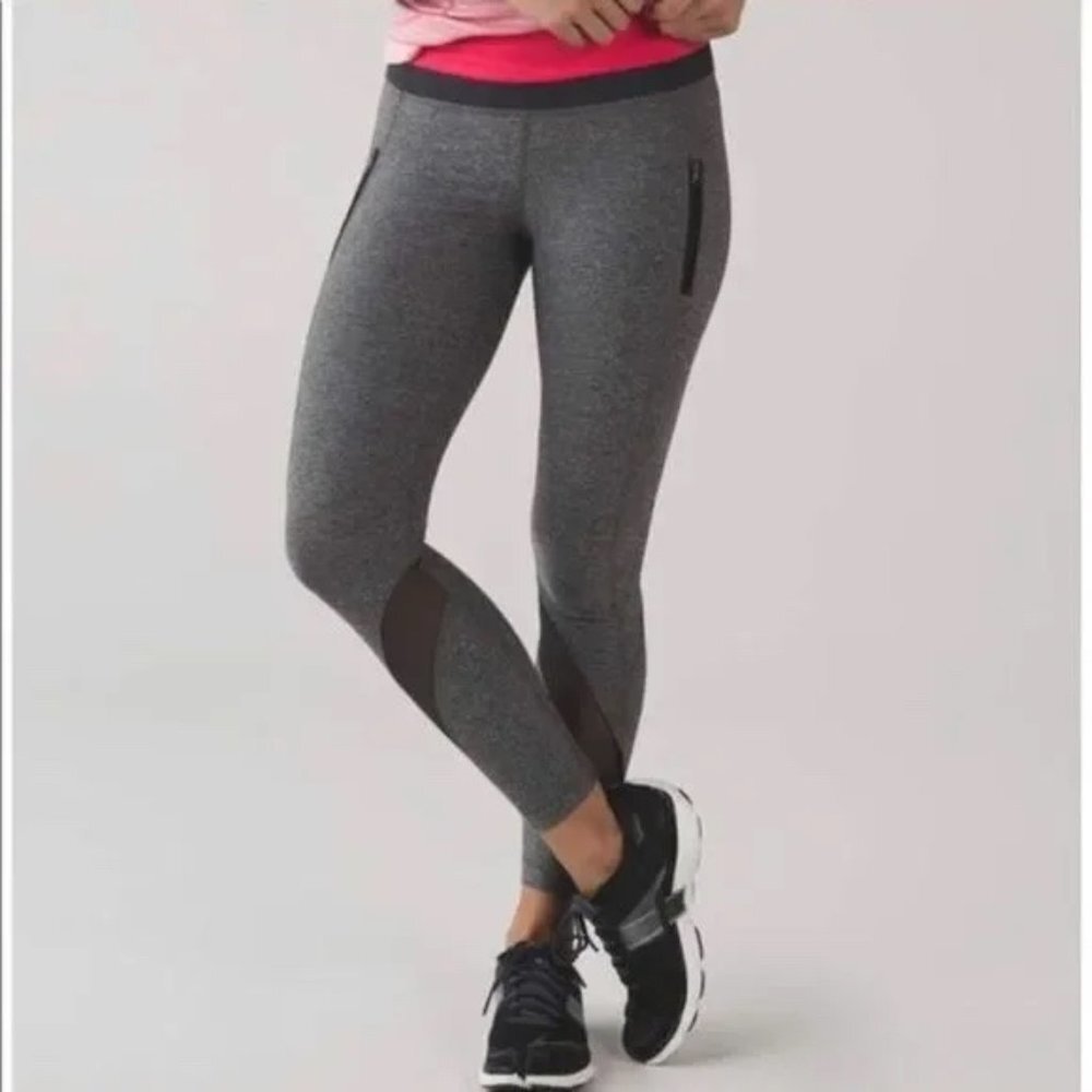 Lululemon Inspire tights II leggings size 6 28'